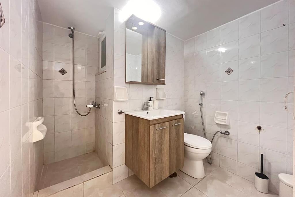 Pame Rentals - 2Bd Home, 4 Min To Acropolis Ateny Zewnętrze zdjęcie