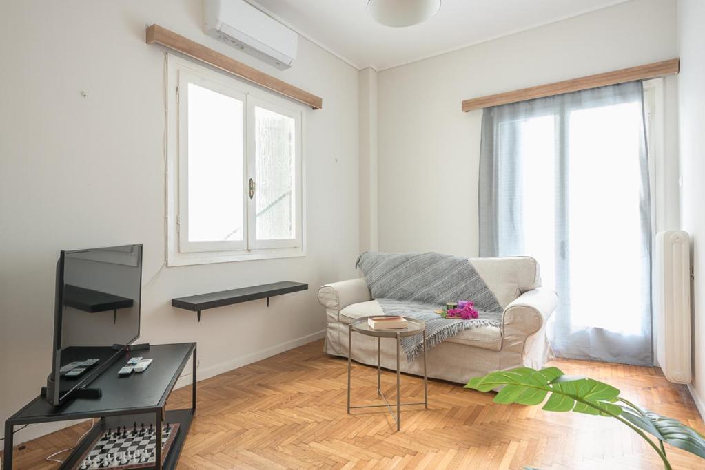 Pame Rentals - 2Bd Home, 4 Min To Acropolis Ateny Zewnętrze zdjęcie